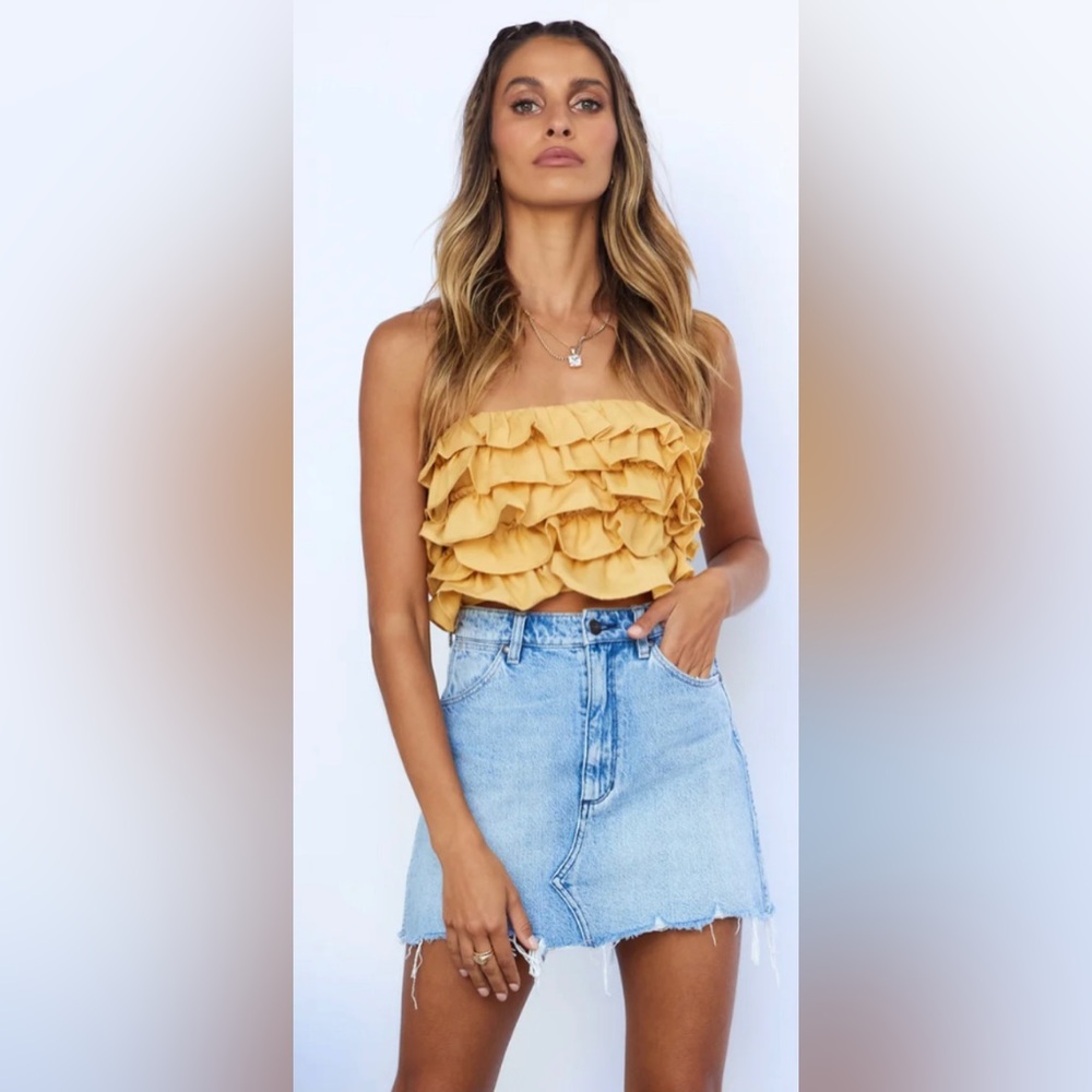 Ruffled Crop Top - Hello Molly - NWT